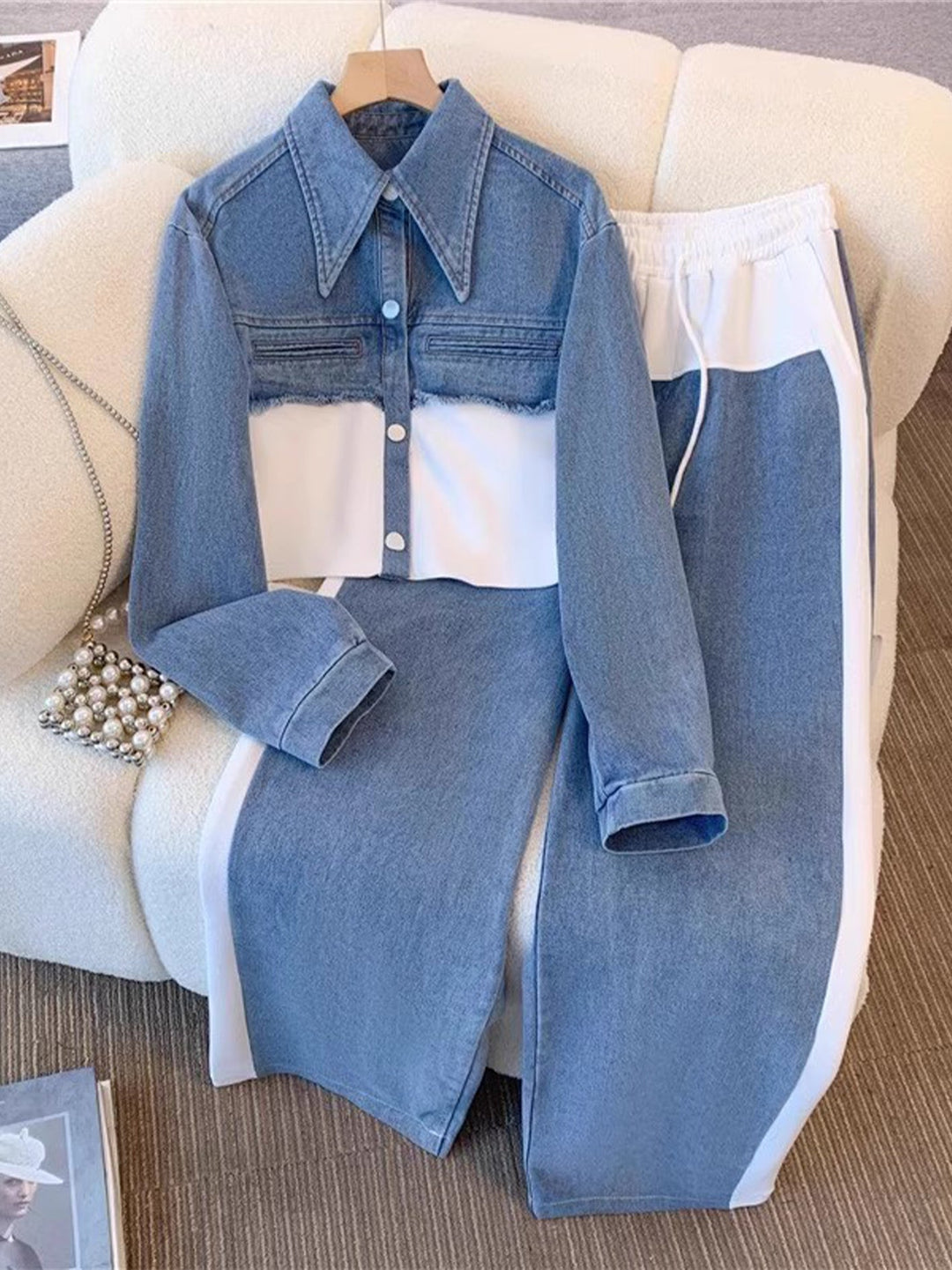 HOLBROOK | ENSEMBLE VESTE COURTE À APLATS DE COULEUR ET PANTALON AMPLE