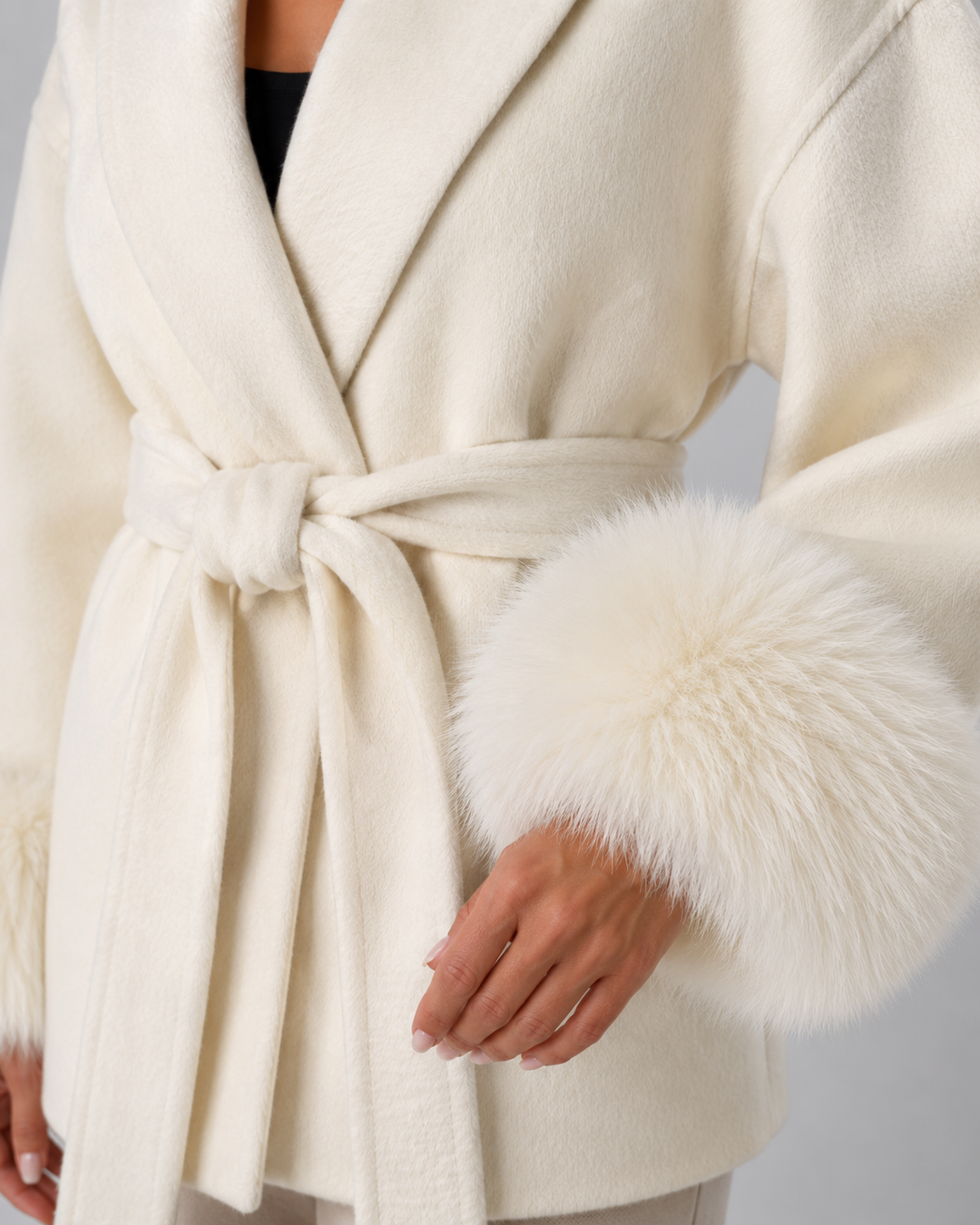 ELSA | MANTEAU EN FAUSSE FOURRURE CEINTURÉ