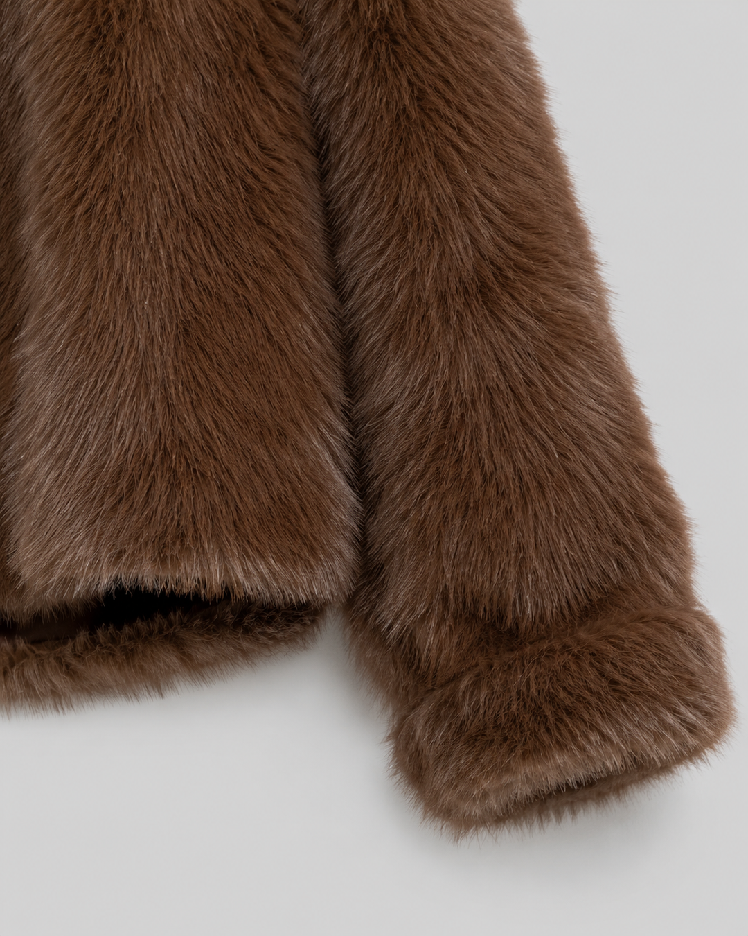 EMILIE | VESTE EN FAUSSE FOURRURE COURTE