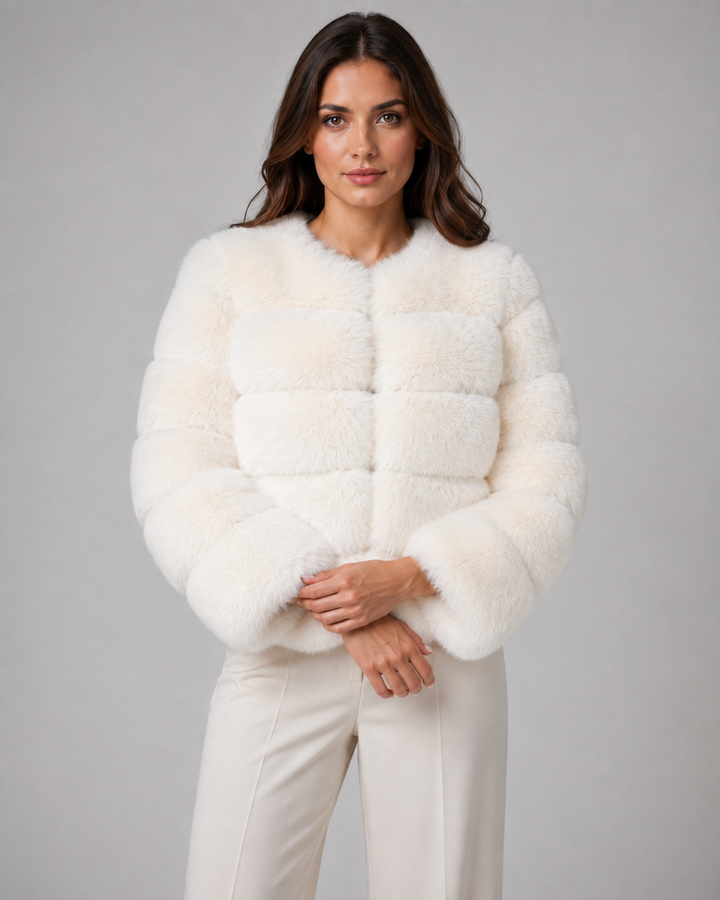 JOËLLE | VESTE EN FAUSSE FOURRURE COURTE