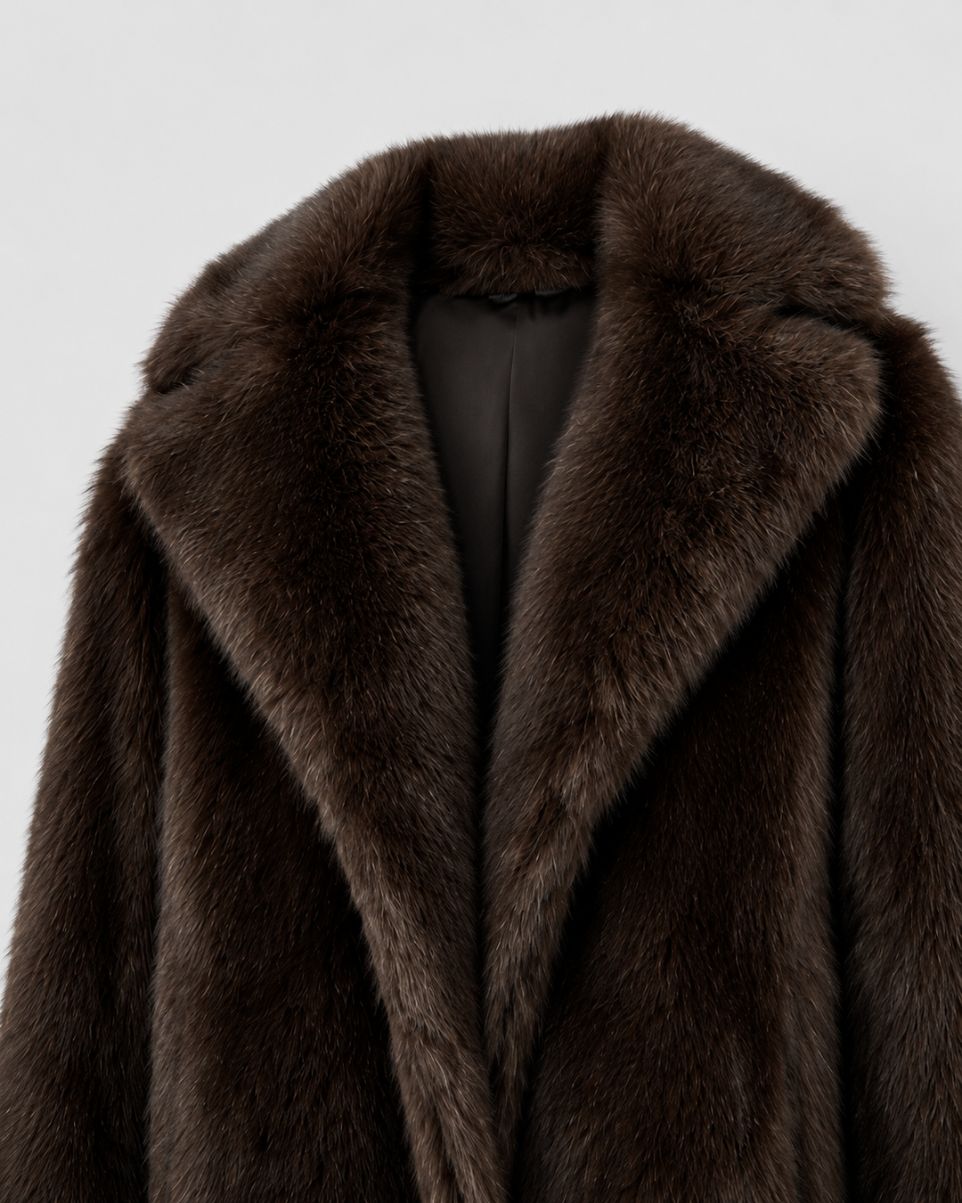 BÉNÉDICTE | MANTEAU EN FAUSSE FOURRURE LONG